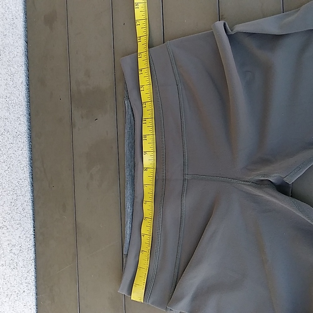 Lululemon Leggings - Picture 4 of 8